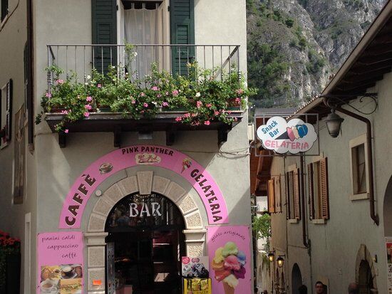 Cafè Gelateria Pink Panther